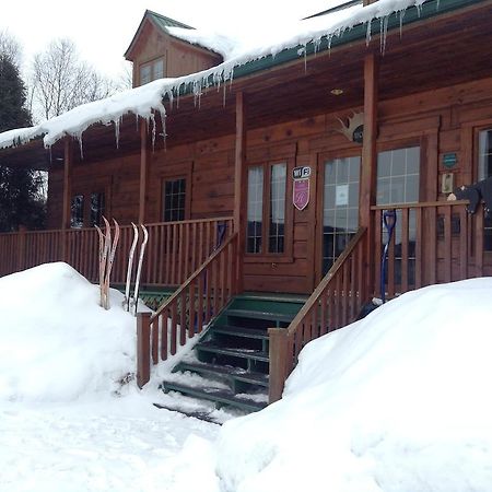 Hôtel Aux Berges du St-Maurice à Saint-Jean-des Piles Extérieur photo